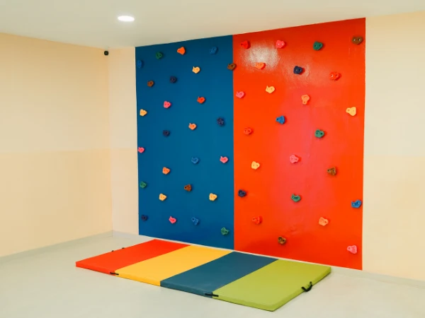 Facility 4